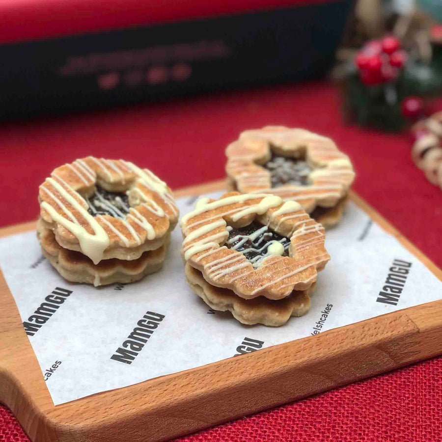 MamGu Welshcakes Christmas Gift Box Welsh Cakes Hand Made Pembrokeshire 